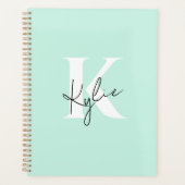 Moderne Minze Creme Personalisiert Monogramm Name Planer (Vorderseite)