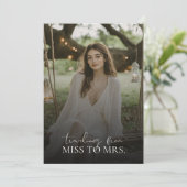 Moderne Miss zu Mrs. Overlay Foto Brautparty Einladung (Stehend Vorderseite)