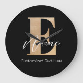 Moderne Mit Monogramm erste E & Name Personalisier Große Wanduhr (Vorderseite)