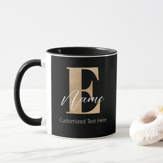 Moderne Mit Monogramm erste E & Name Personalisier Tasse (Mit Donut)