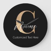 Moderne Mit Monogramm Erstklassigkeit und Name Per Große Wanduhr (Vorderseite)