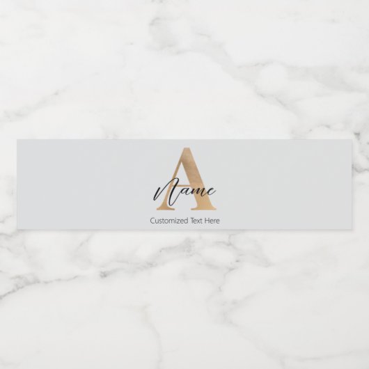 Moderne Mit Monogramm Erstklassigkeit und Name Per Wasserflaschenetikett (Einzelnes Label)