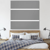 Moderne, mittelgraue, waagerechte Streifen Leinwanddruck (Insitu (Schlafzimmer))