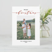 Moderne Mix Typografie Red Merry Weihnachten Foto (Stehend Vorderseite)