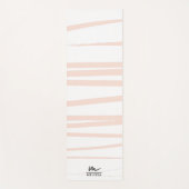 Moderne Monogram Blush Pink Lines Abstrakt Art Yogamatte (Vorderseite)