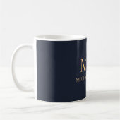 Moderne Monogram Chic Navy Blau und Gold Kaffeetasse (Links)
