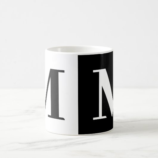 Moderne Monogram-Geschenke Schwarz-weiß Coffee Tas Kaffeetasse (Mittel)