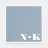 Moderne Monogram Initials Dusty Blue Custom Weddin Serviette (Vorderseite)
