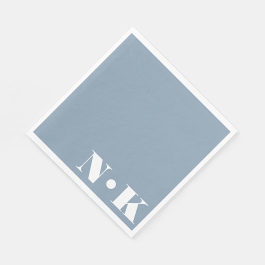 Moderne Monogram Initials Dusty Blue Custom Weddin Serviette (Ecke)