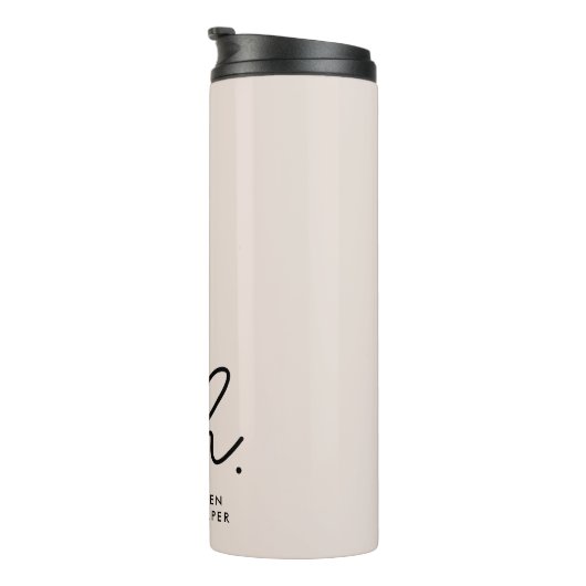 Moderne Monogram Minimal Script Blush Pink Initial Thermosbecher (Nach rechts gedreht)