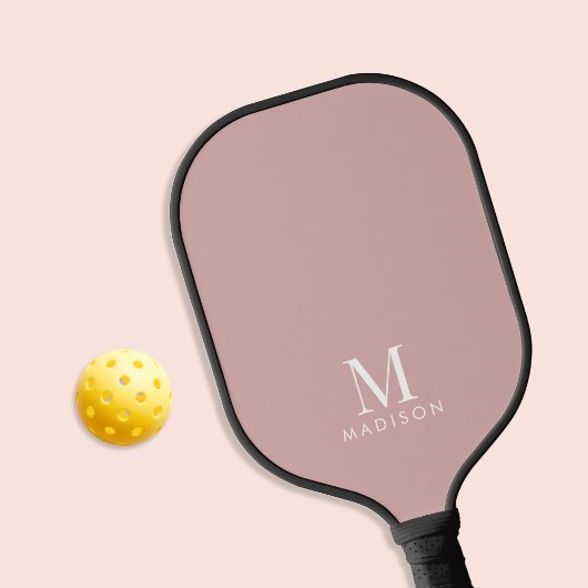 Moderne Monogram Name Dusty Rose Pickleball Schläger