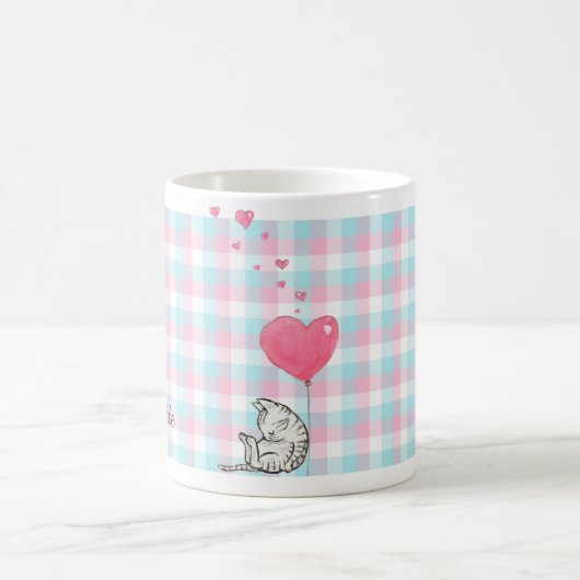 Moderne Monogram Pink Blue Sleepy Cat Kaffeetasse (Mittel)