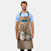 Moderne Monogram Rustic Kitchen Utensils Schürze (Getragen)