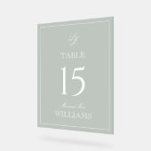 Moderne Monogram Sage Green Wedding Tischnummer Acrylschild (Winkel)