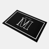 Moderne Monogramm Anfangsbuchstabe Jahr Schwarz un Fußmatte (Schrägansicht)