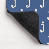 Moderne Monogramm-Buchstaben-Schreibmaschinentypog Mousepad (Ecke)