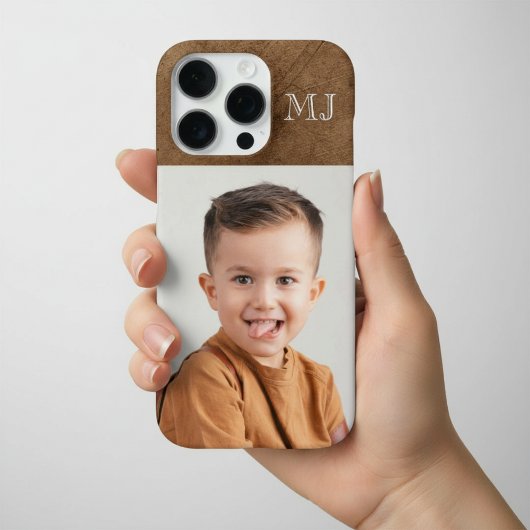 Moderne Monogramm-Fotocollage in abgenutztem Braun iPhone Hülle