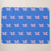 Moderne Monogramm-Initiale in hellblau und rosa Sherpadecke (Vorderseite (Horizontal))