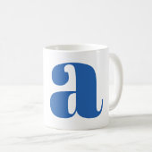 Moderne Monogramm-Initiale in Periwinkle Kaffeetasse (VorderseiteRechts)