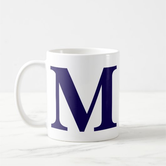 Moderne Monogramm-Initiale Moderne Blaue Kaffeetas Kaffeetasse (Links)