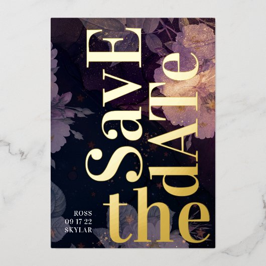 Moderne Monogramm-Lila Hochzeit im Herbst Folieneinladung (Vorderseite)