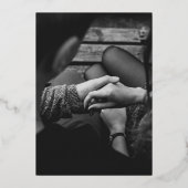 Moderne Monogramm-Lila Hochzeit im Herbst Folieneinladung (Rückseite)