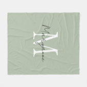 Moderne Monogramm-Name Sagegrün Fleecedecke (Vorderseite (Horizontal))