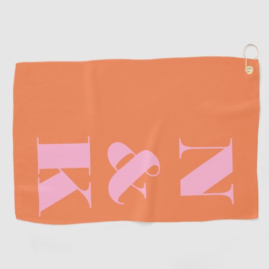 Moderne Monogramm Rosa Orange Brautpaare Gefallen Golfhandtuch (Horizontal)