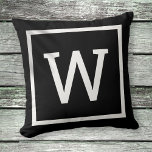 Moderne Monogramm Schwarz/Weiß Kissen<br><div class="desc">Ein stilvolles,  modernes grafisches Randdesign,  das die Einrichtung jedes Zimmers in Ihrer Zuhause vervollständigt. Personalisieren Sie Ihre Monogramm Initial. Passen Sie die Farbe an,  die zu Ihrer Einrichtung passt. Entwickelt von Thisisnotme©</div>