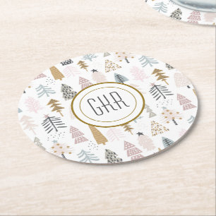 Moderne Monogramm-, Whimsikkische Winterbäume Runder Pappuntersetzer