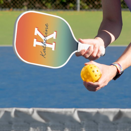 Moderne monogrammierte Name Cool Gradient Pickleball Schläger (InSitu)