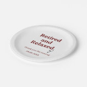 Moderne, müde und entspannte Pension Funny Custom Pappteller (Schrägansicht)