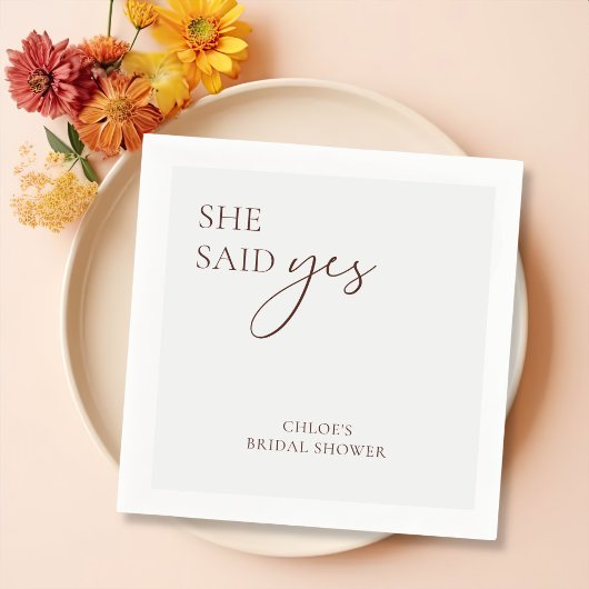 Moderne Napkins für Brautparty "She Said Yes" Serviette