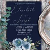 Moderne Navy & Baby Blue Floral Classic Hochzeit Einladung