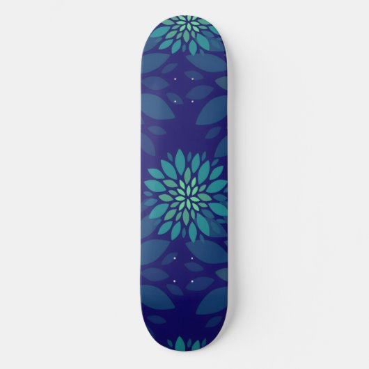 Moderne Navy Blau und Grüne Florale Blätter Muster Skateboard (Vorderseite)