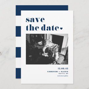 Moderne Navy Blue Bold Typografie mit Herz-Foto Save The Date