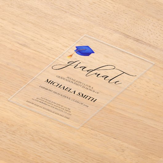 Moderne Navy Blue Cap High School Graduation Party Acryleinladungen (Ablage )