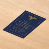 Moderne Navy Blue Gold Nursing School RN Graduate Acryleinladungen (Ablage )