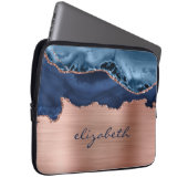 Moderne Navy Blue Rose Gold Agate Metallic Laptopschutzhülle (Vorne Rechts)