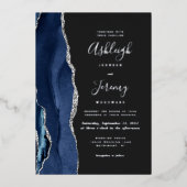 Moderne Navy Blue Silver Agate Dark Wedding Folieneinladung (Vorderseite)
