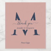 Moderne Navy Blue und Blush Monogram Wine Labels Weinetikett (Einzelnes Label)