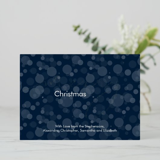 Moderne Navy Gold Script Bokeh Frohe Weihnachten Folieneinladung (Stehend vorne)