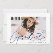 Moderne Navy Script Foto Graduation Party Einladung (Vorderseite)