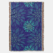 Moderne Navyblaue und grüne Blumenblattmuster Decke (Vorderseite Vertikal)