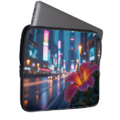 Moderne Neon-Blüte 13' Laptopschutzhülle (Vorne Rechts)