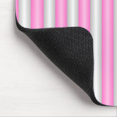 Moderne Neon-Pink-Streifen mit 3D-Effekt Mousepad (Ecke)