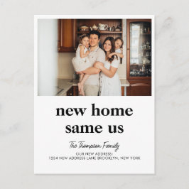 Moderne neue Zuhause - das gleiche Foto, das sich  Ankündigungspostkarte