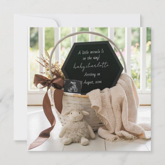 Moderne neutrale Bauernhof-Schwangerschaftsankündi Einladung (Vorderseite)