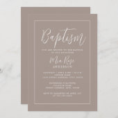 Moderne neutrale Beige Taufe Einladung (Vorne/Hinten)