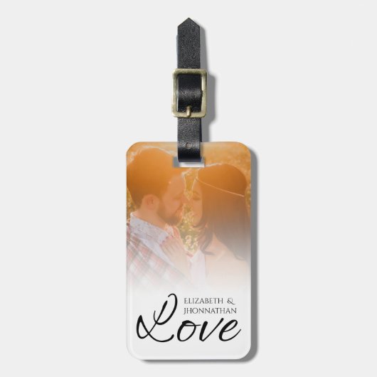 Moderne Newlyweds einfache Foto- und Liebe-Script- Gepäckanhänger (Vorderseite vertikal)